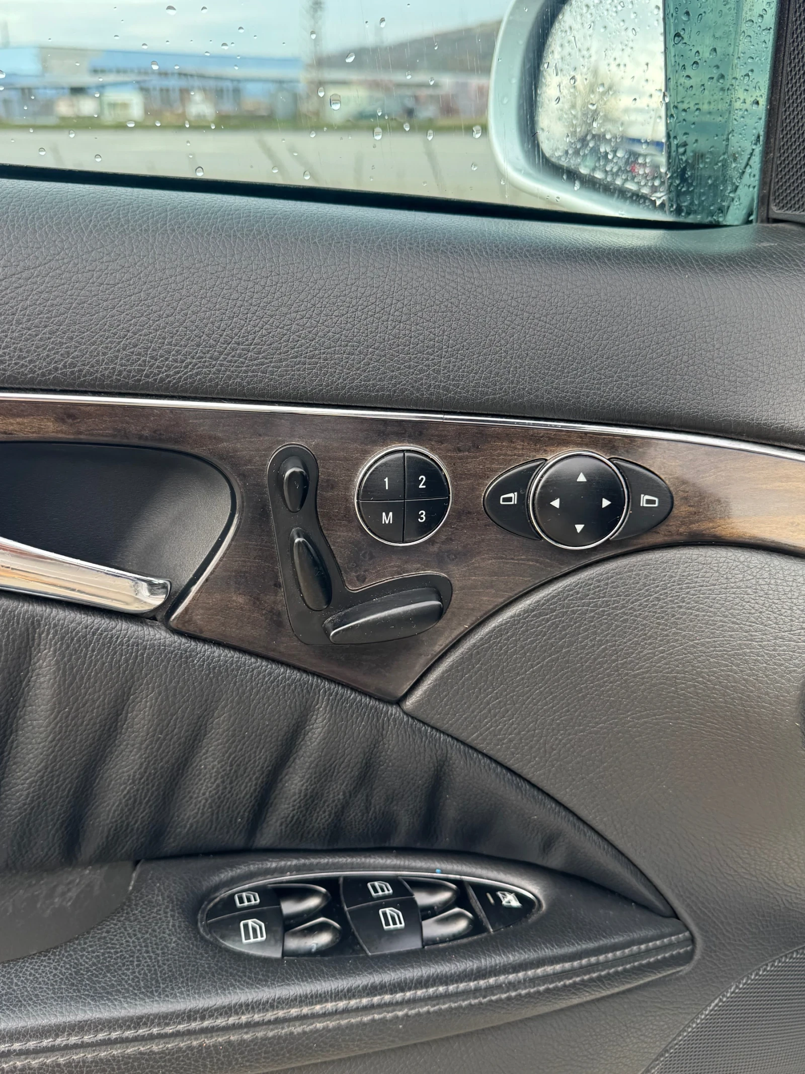 Mercedes-Benz E 320 3.2 | Mobile.bg � ����������� 11