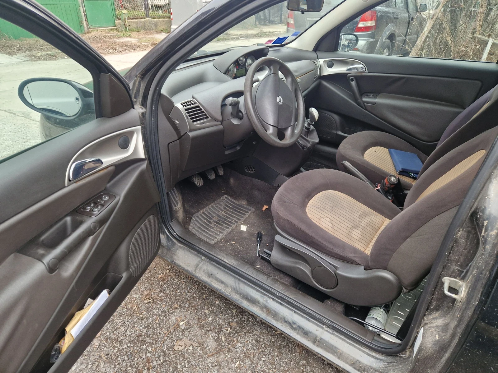 Lancia Ypsilon ������ | Mobile.bg � ����������� 10