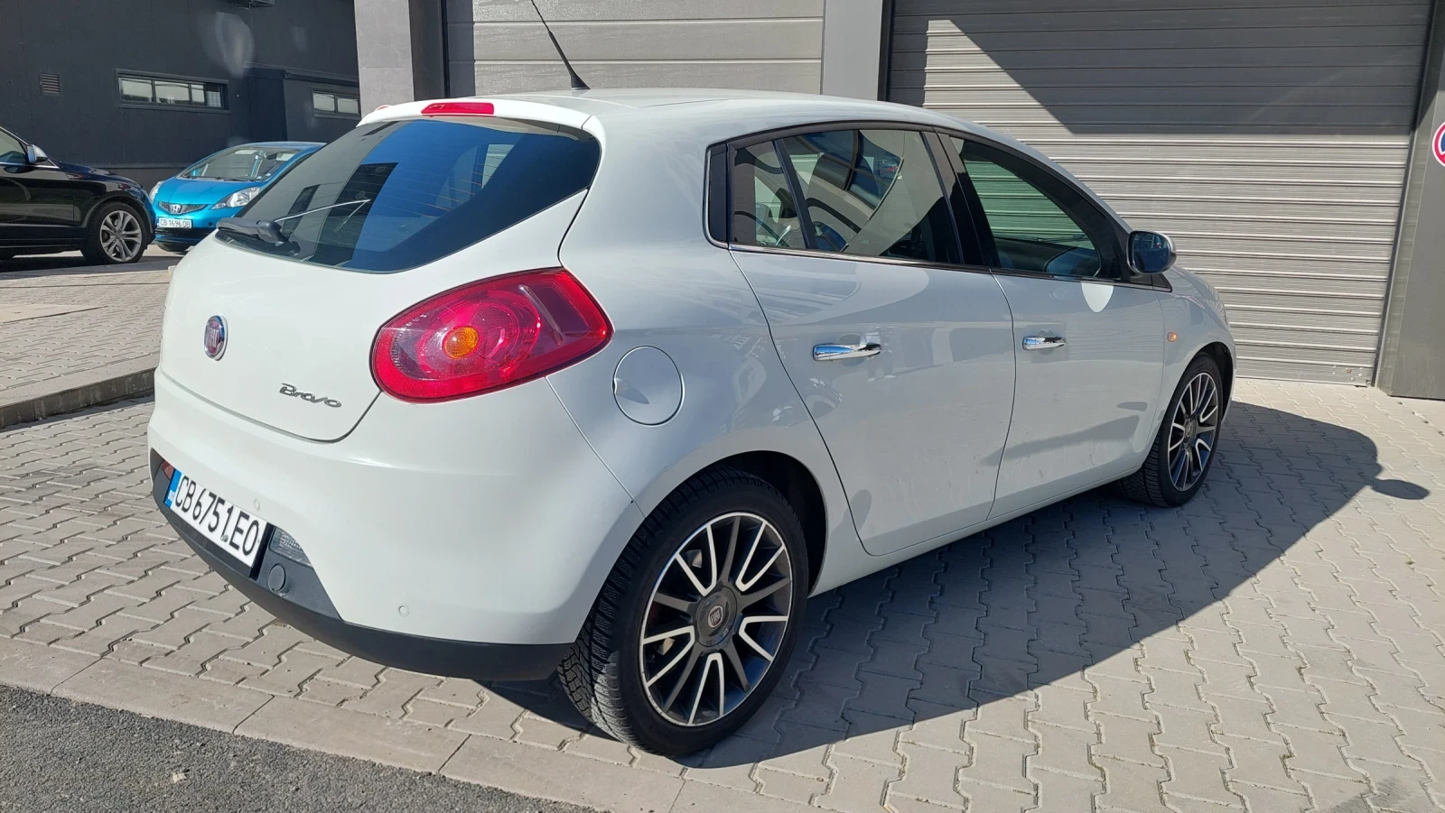 Fiat Bravo 1.4 Turbo T-Jet 120 к.с., снимка 7 - Автомобили и джипове - 53830209