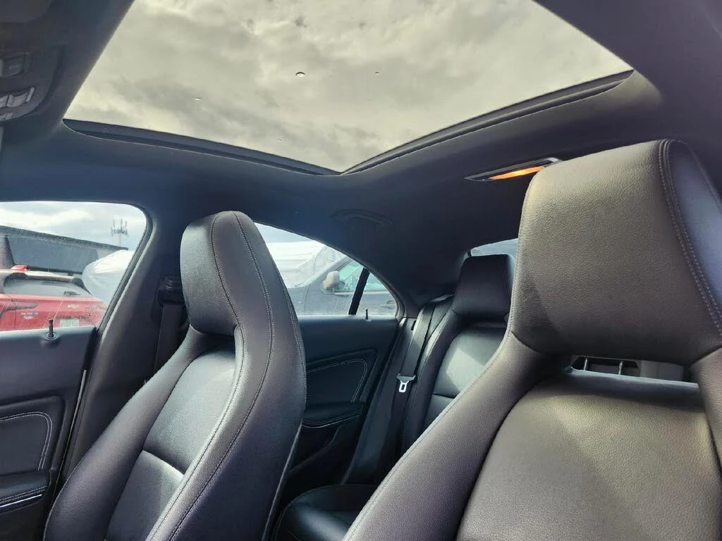 Mercedes-Benz CLA 250 4MATIC* АвтоКредит* (Цена до БГ) , снимка 7 - Автомобили и джипове - 53900034