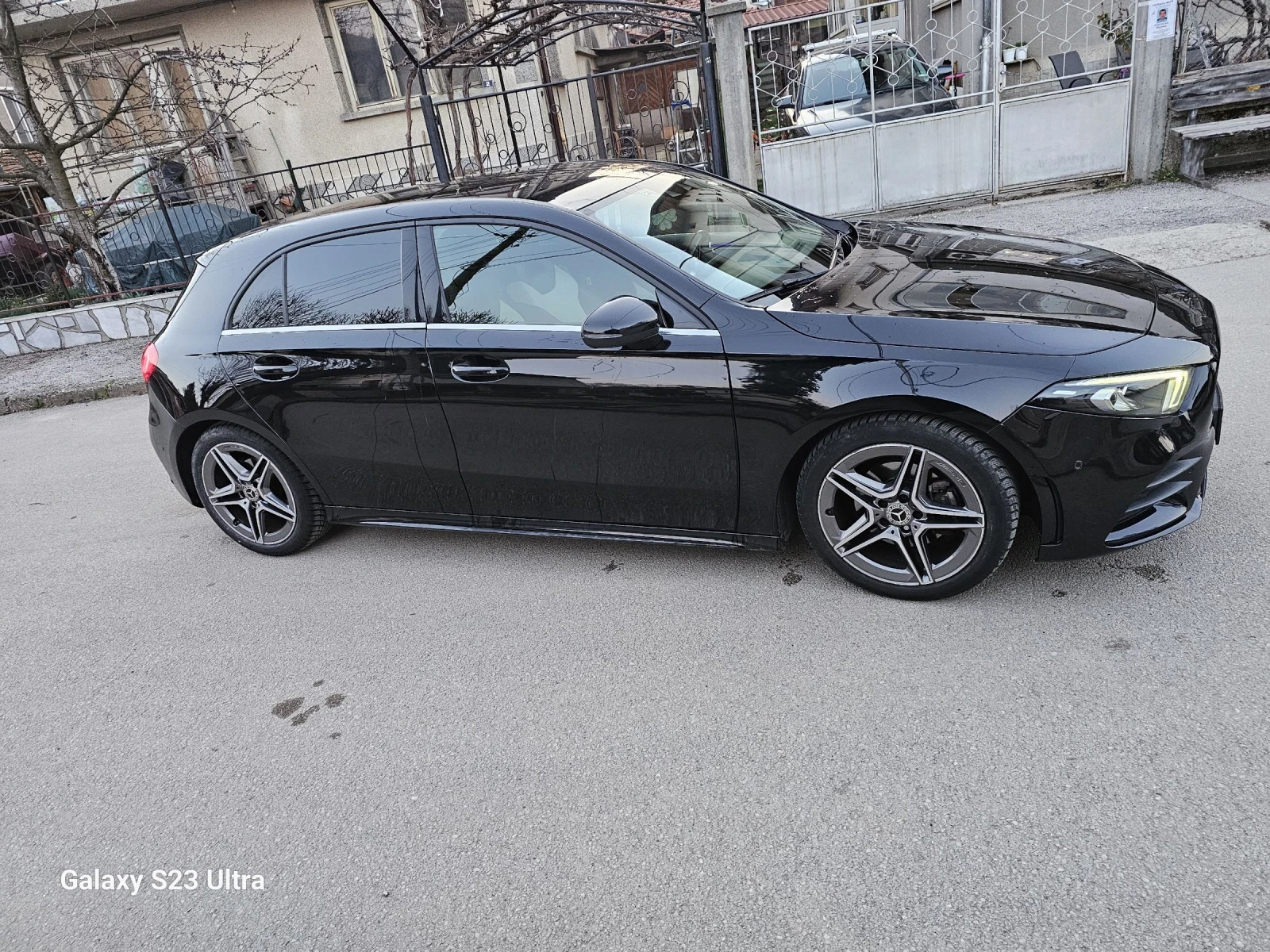 Mercedes-Benz A 180 Автомат AMG пакет , снимка 4 - Автомобили и джипове - 53940560