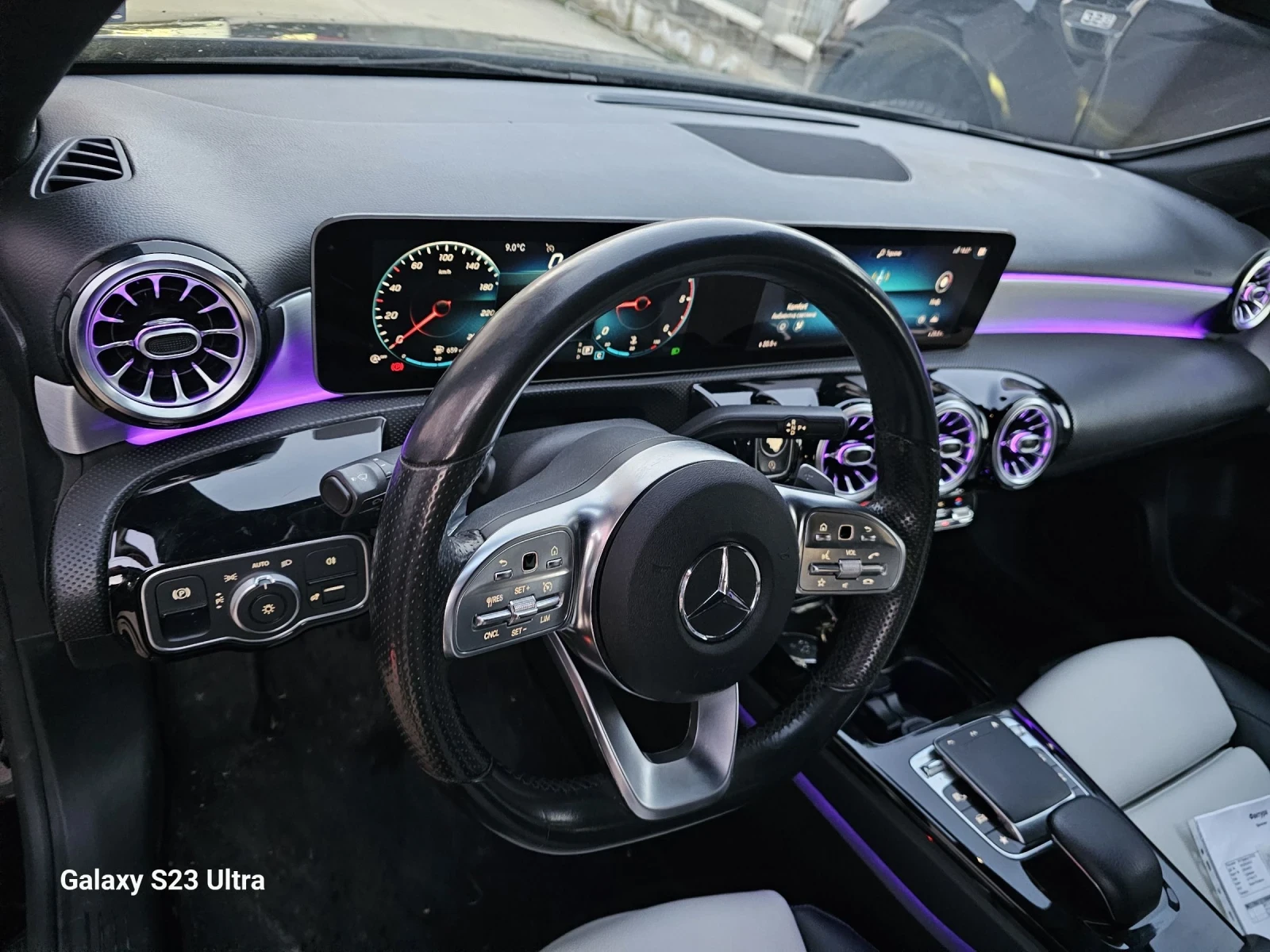 Mercedes-Benz A 180 Автомат AMG пакет , снимка 10 - Автомобили и джипове - 53940560