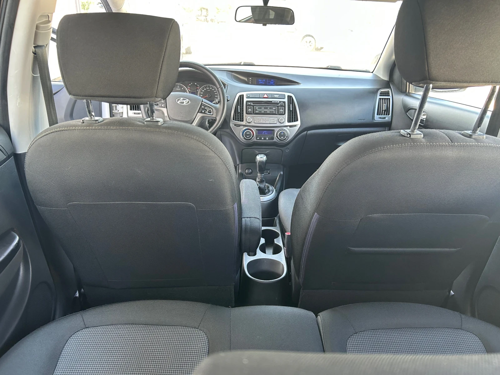 Hyundai I20 1.4 d 90 ps, снимка 9 - Автомобили и джипове - 54121454