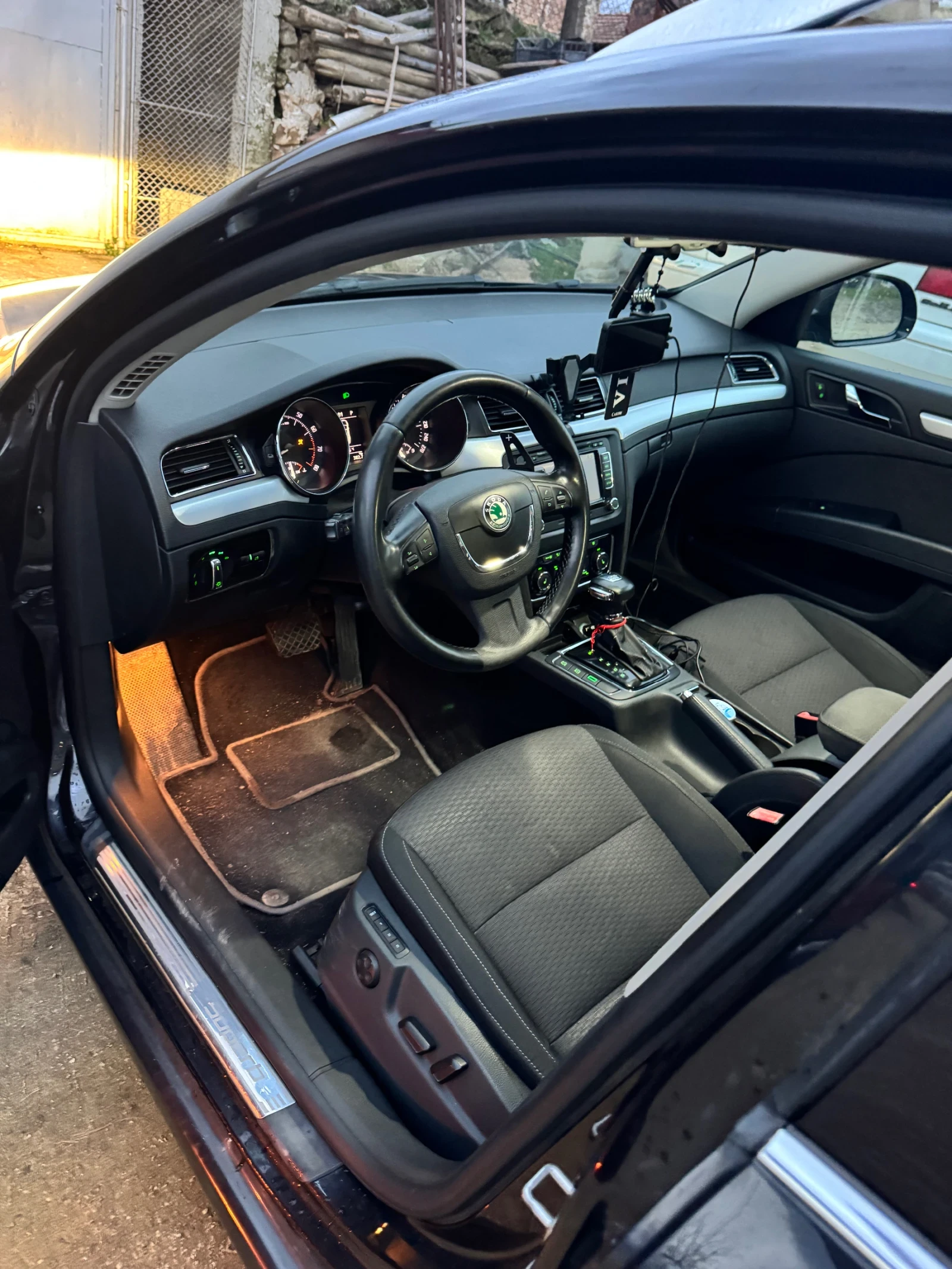 Skoda Superb 3.6 v6  | Mobile.bg � ����������� 10