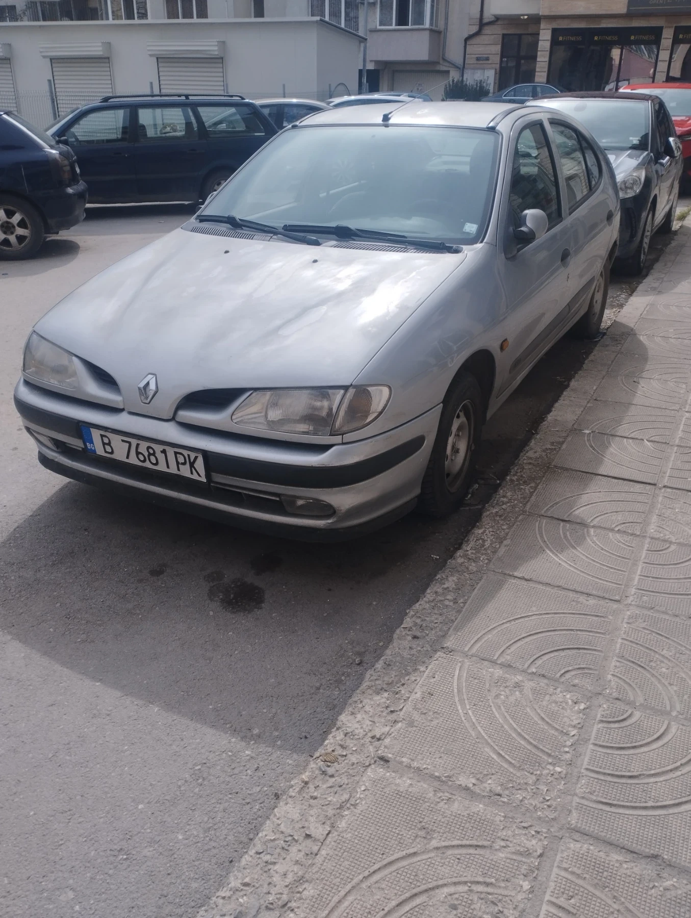 Renault Megane, снимка 15 - Автомобили и джипове - 54343204