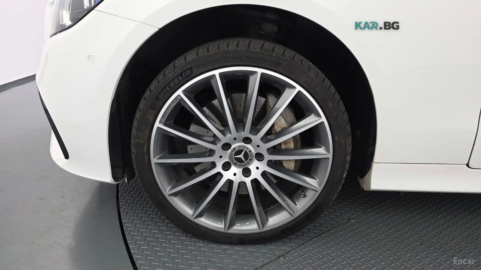 Mercedes-Benz E 450 4MATIC* COUPE* BURMESTER* 360* КАМЕРИ* ШИБИДАХ* , снимка 5 - Автомобили и джипове - 54577092