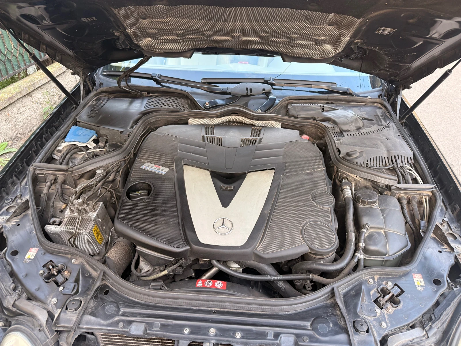 Mercedes-Benz E 320 Mercedes E320 CDI / 7G-Tronic / Distronic, снимка 5 - Автомобили и джипове - 54858112