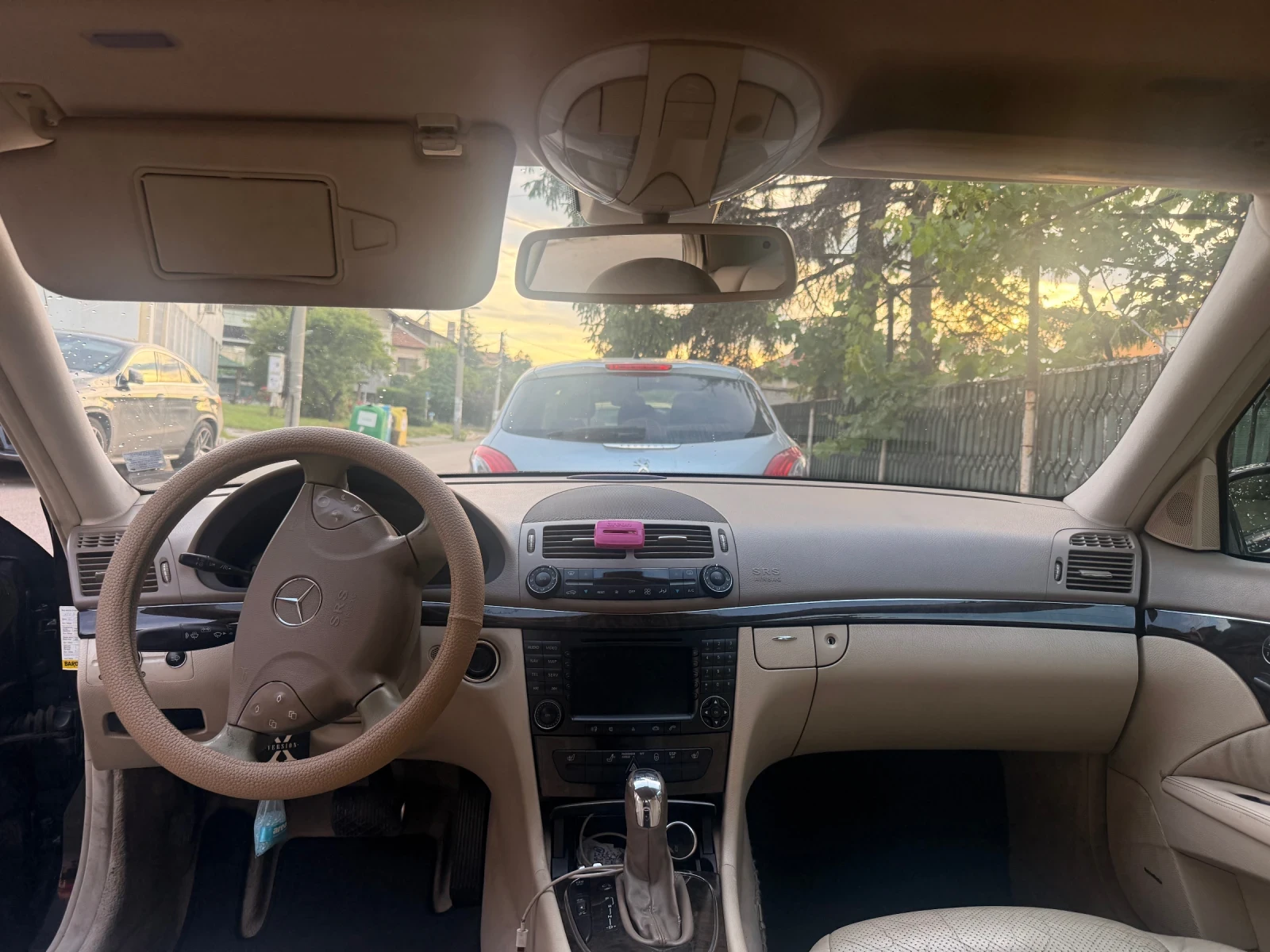 Mercedes-Benz E 320 Mercedes E320 CDI / 7G-Tronic / Distronic, снимка 10 - Автомобили и джипове - 54858112