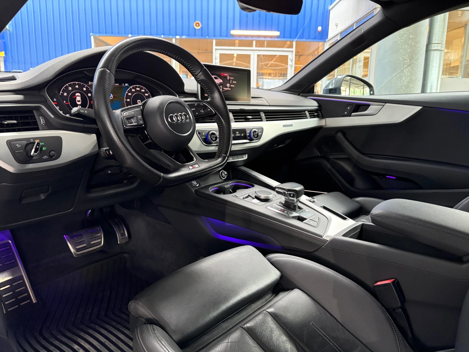 Audi A5 Quattro, S line, 2.0 TFSI, Панорама, снимка 8 - Автомобили и джипове - 54947943