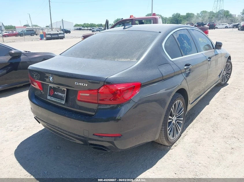 BMW 540 RWD Автокредит Цена до България, снимка 4 - Автомобили и джипове - 55133246