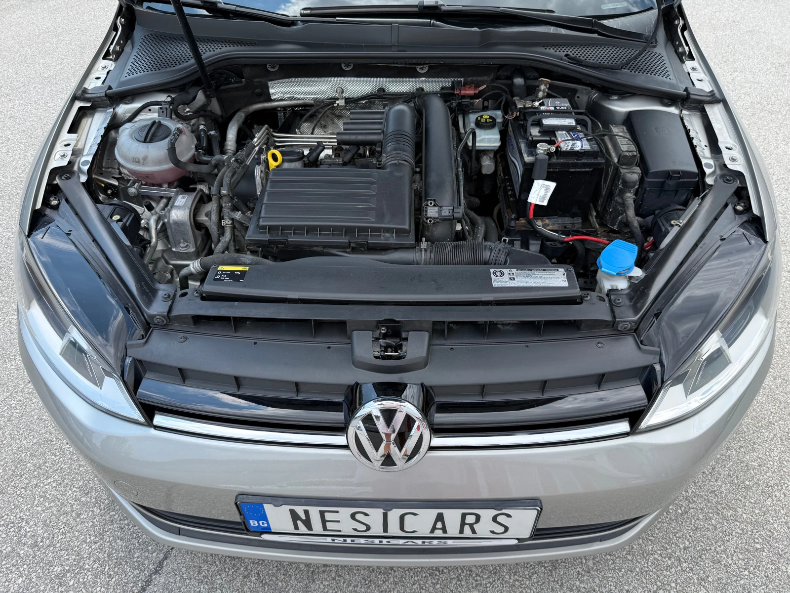 VW Golf 1.2TSI BLUEMOTION !ТОП СЪСТОЯНИЕ!, снимка 8 - Автомобили и джипове - 55405269