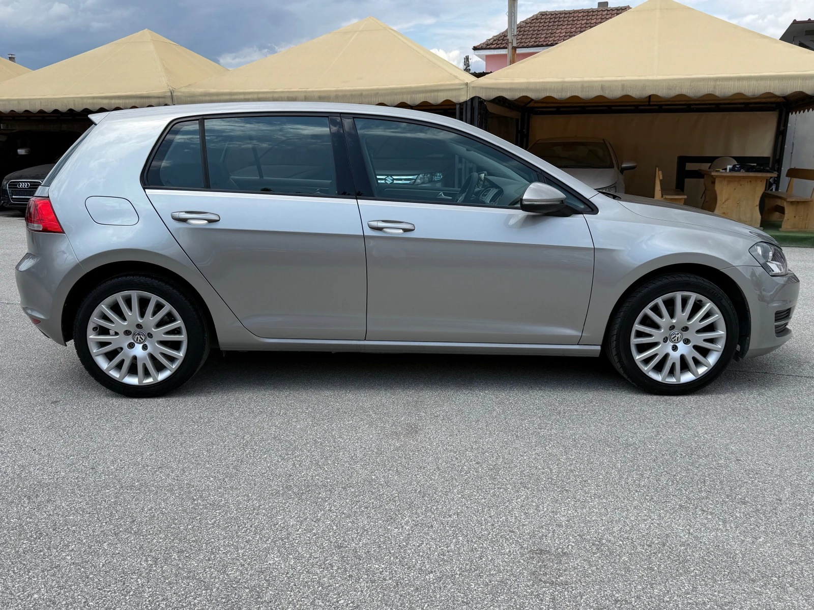 VW Golf 1.2TSI BLUEMOTION !ТОП СЪСТОЯНИЕ!, снимка 4 - Автомобили и джипове - 55405269