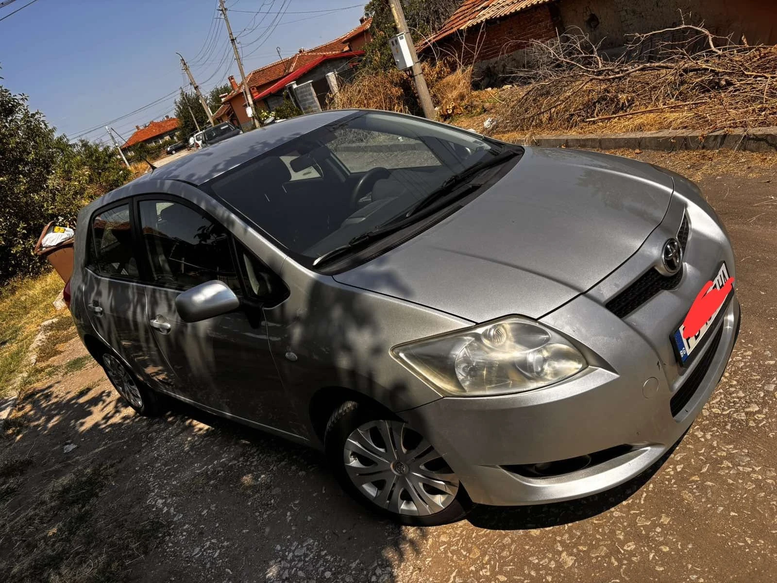 Toyota Auris 1.6 Velvematic, снимка 4 - Автомобили и джипове - 55735332