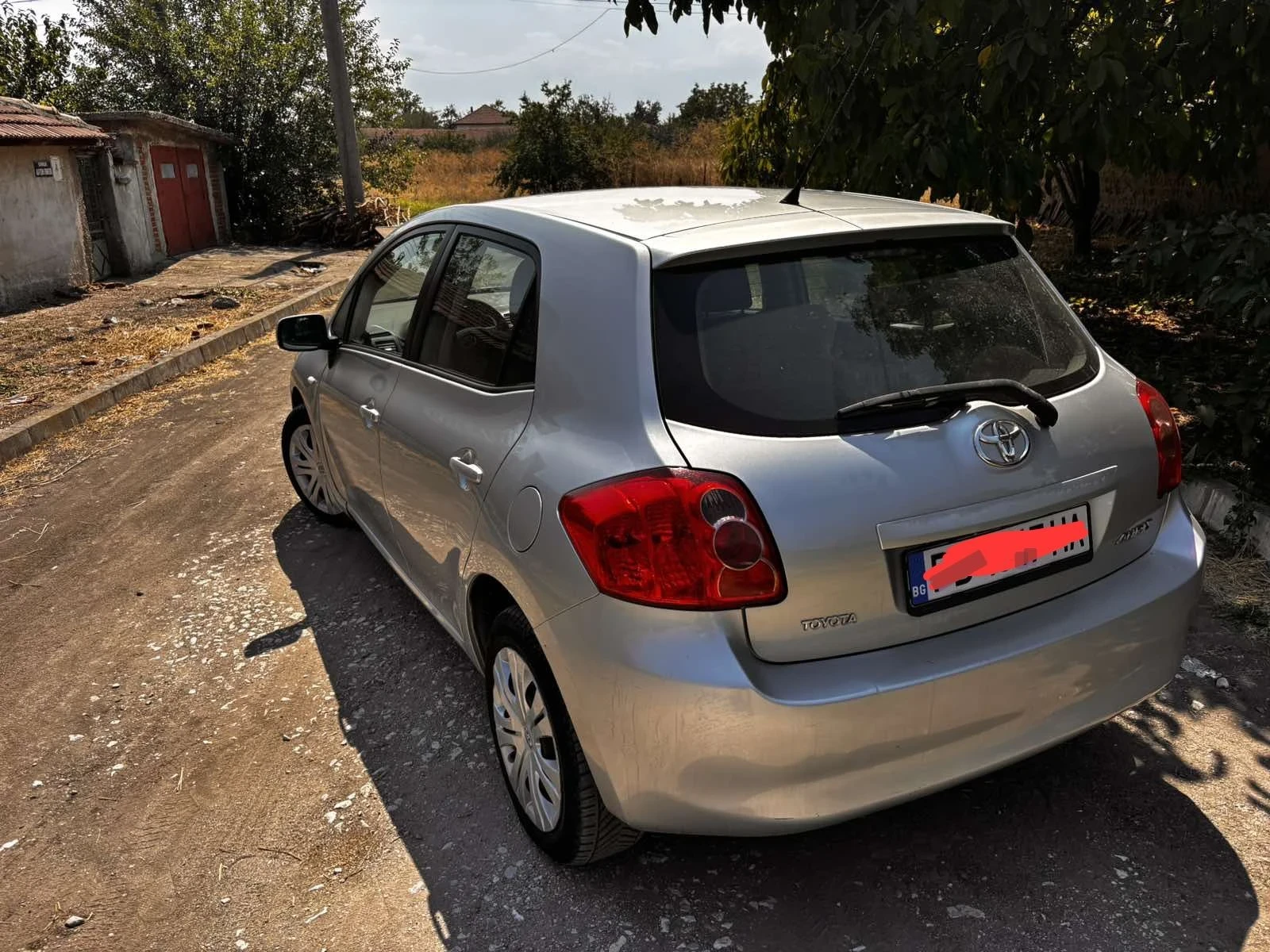 Toyota Auris 1.6 Velvematic, снимка 5 - Автомобили и джипове - 55735332