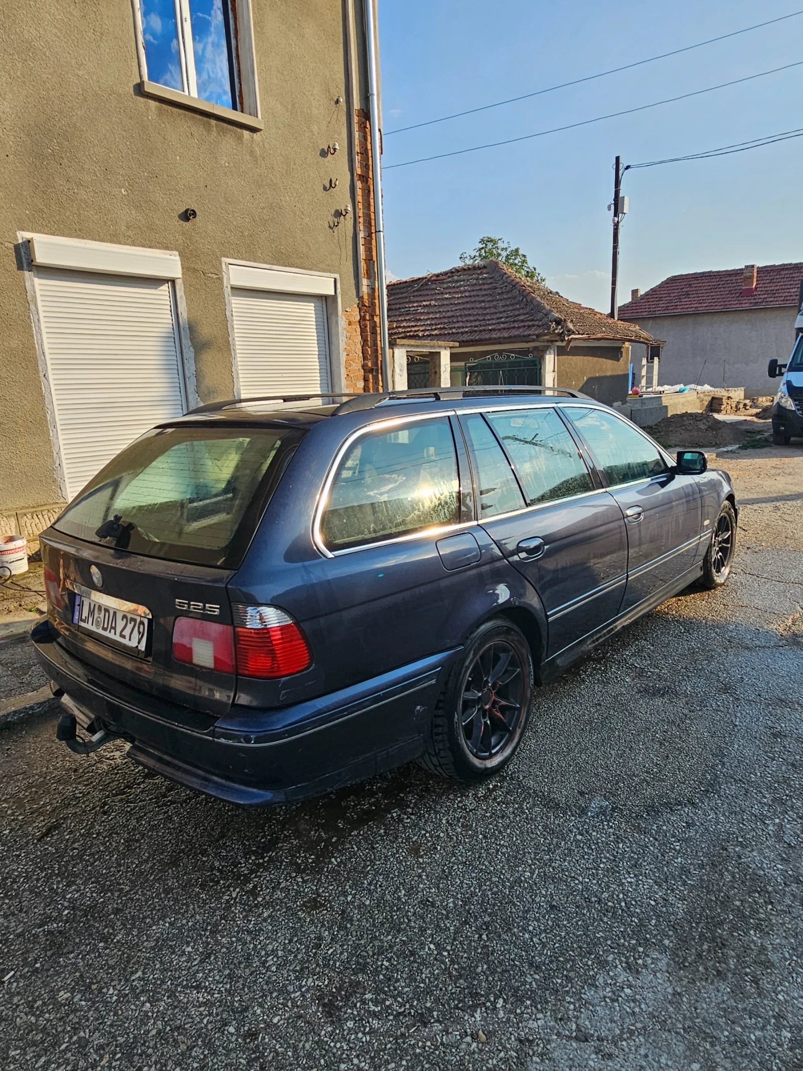 BMW 525