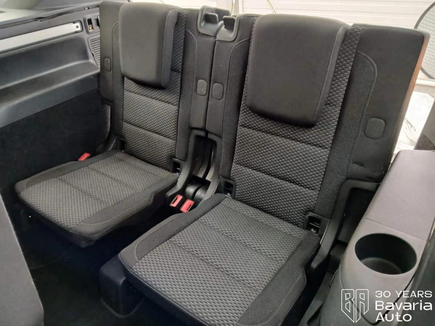 VW Touran Comfortline DSG Easy Open, снимка 10 - Автомобили и джипове - 55767067
