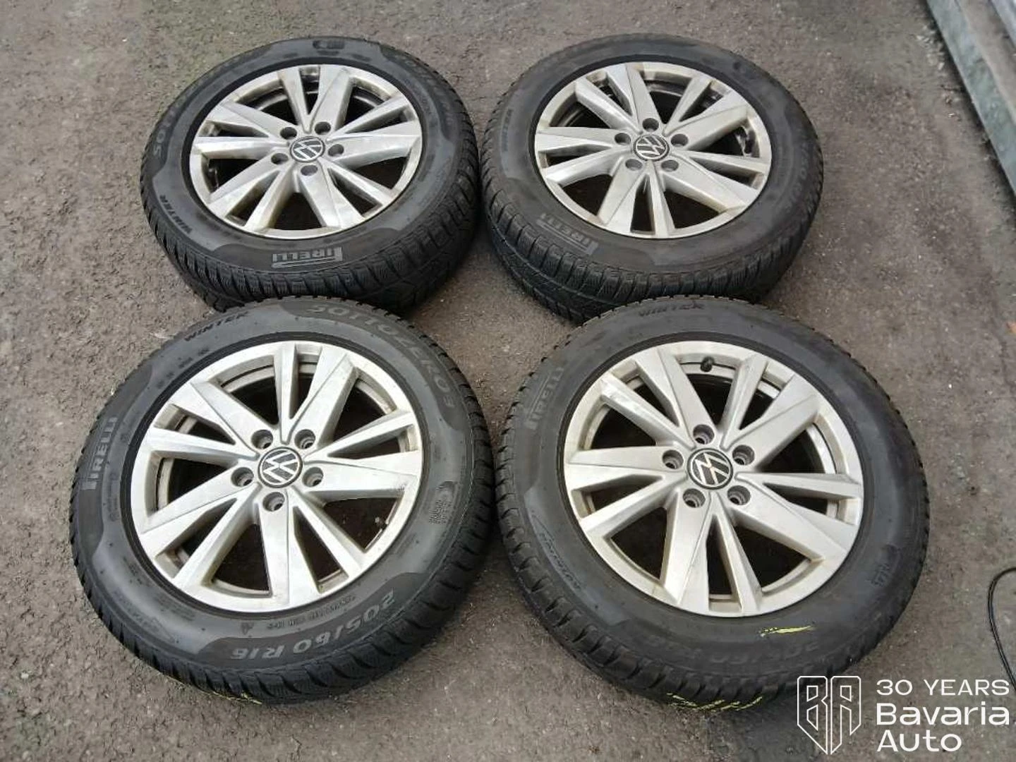 VW Touran Comfortline DSG Easy Open, снимка 17 - Автомобили и джипове - 55767067