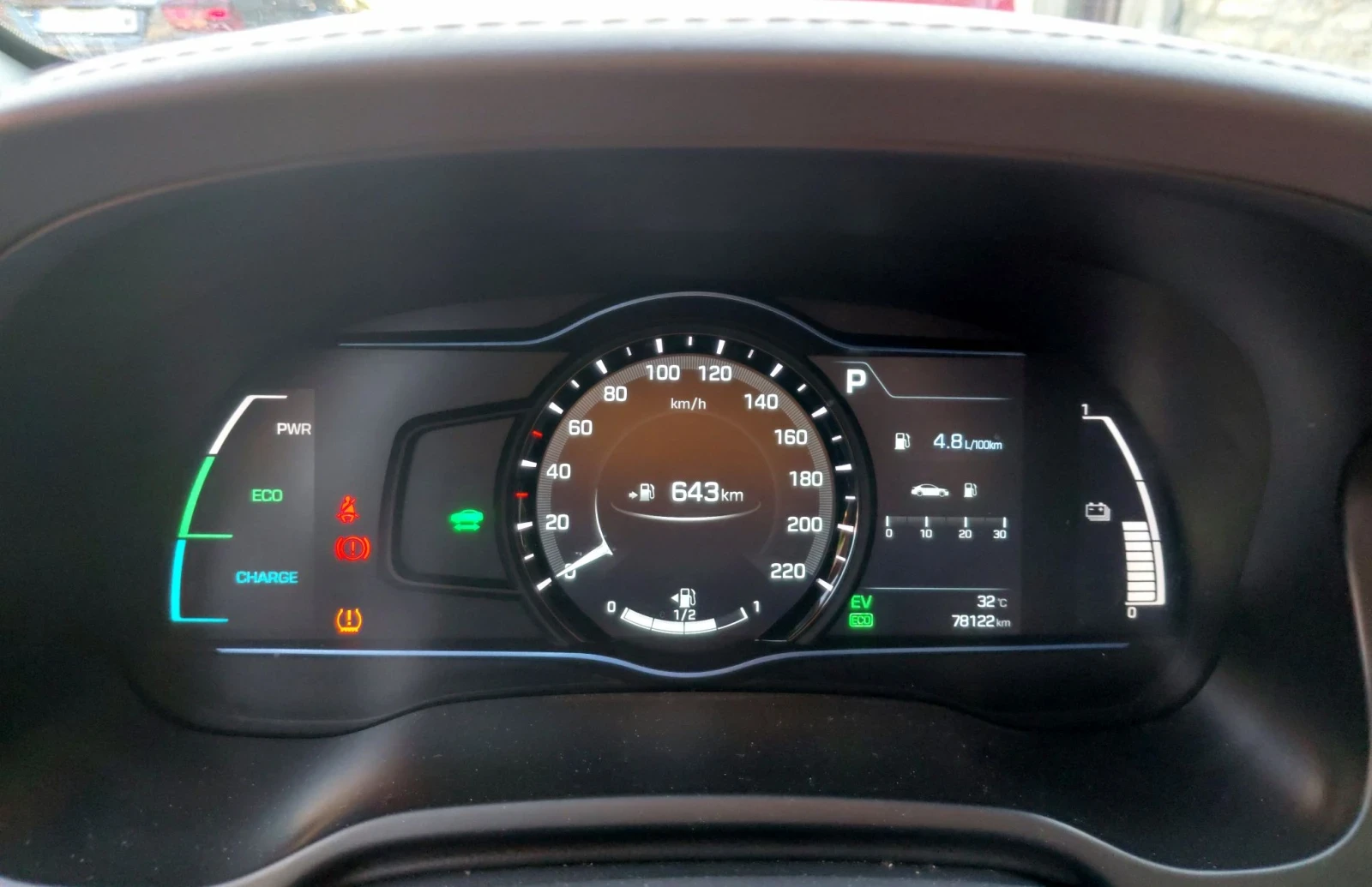 Hyundai Ioniq 1.6 full hybrid, снимка 11 - Автомобили и джипове - 55931551
