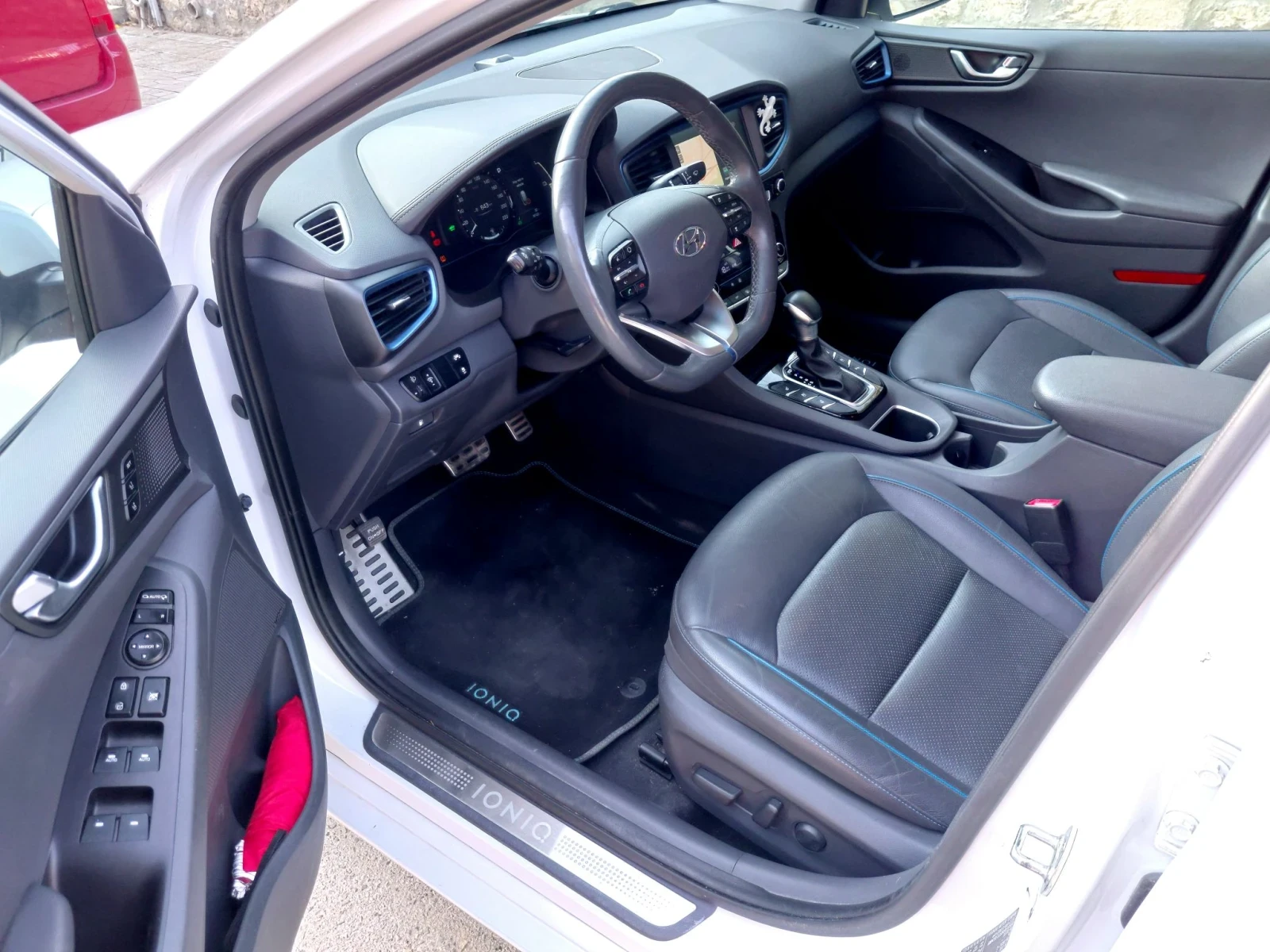 Hyundai Ioniq 1.6 full hybrid, снимка 8 - Автомобили и джипове - 55931551