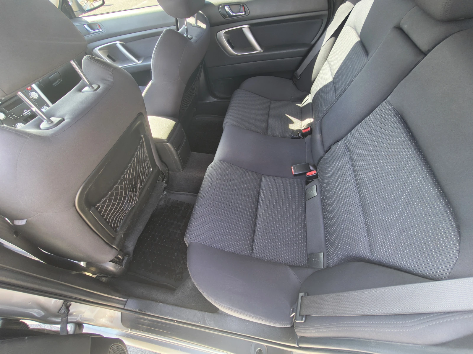 Subaru Legacy, снимка 7 - Автомобили и джипове - 56441231