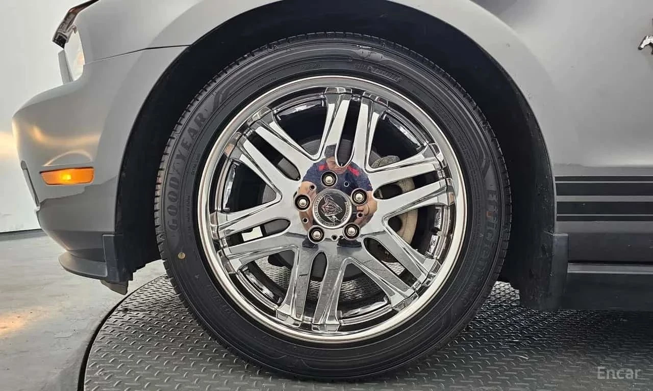 Ford Mustang, снимка 16 - Автомобили и джипове - 56689904