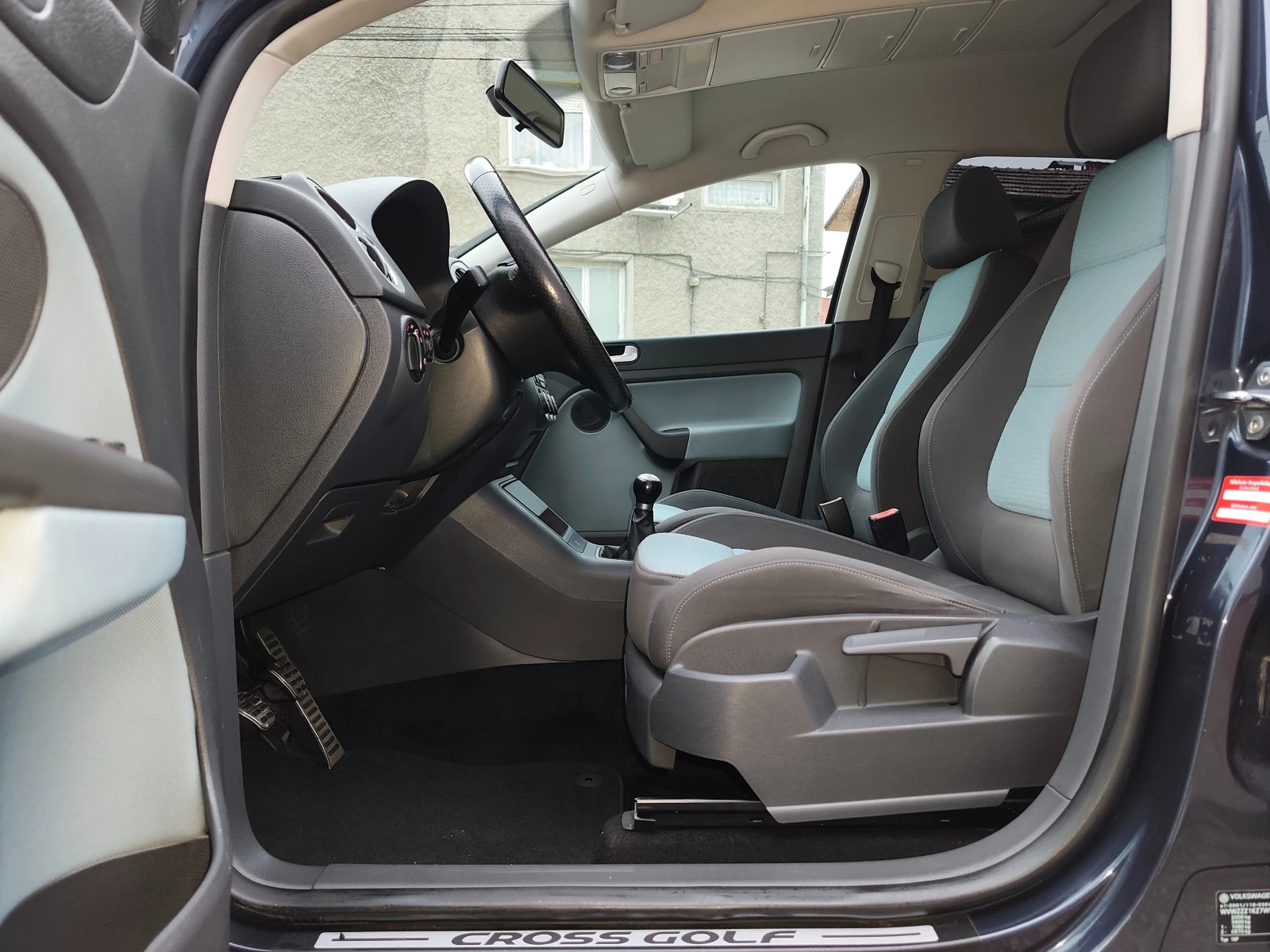 VW Golf Plus CROSS 1.9TDI 105к.с., снимка 12 - Автомобили и джипове - 56727824