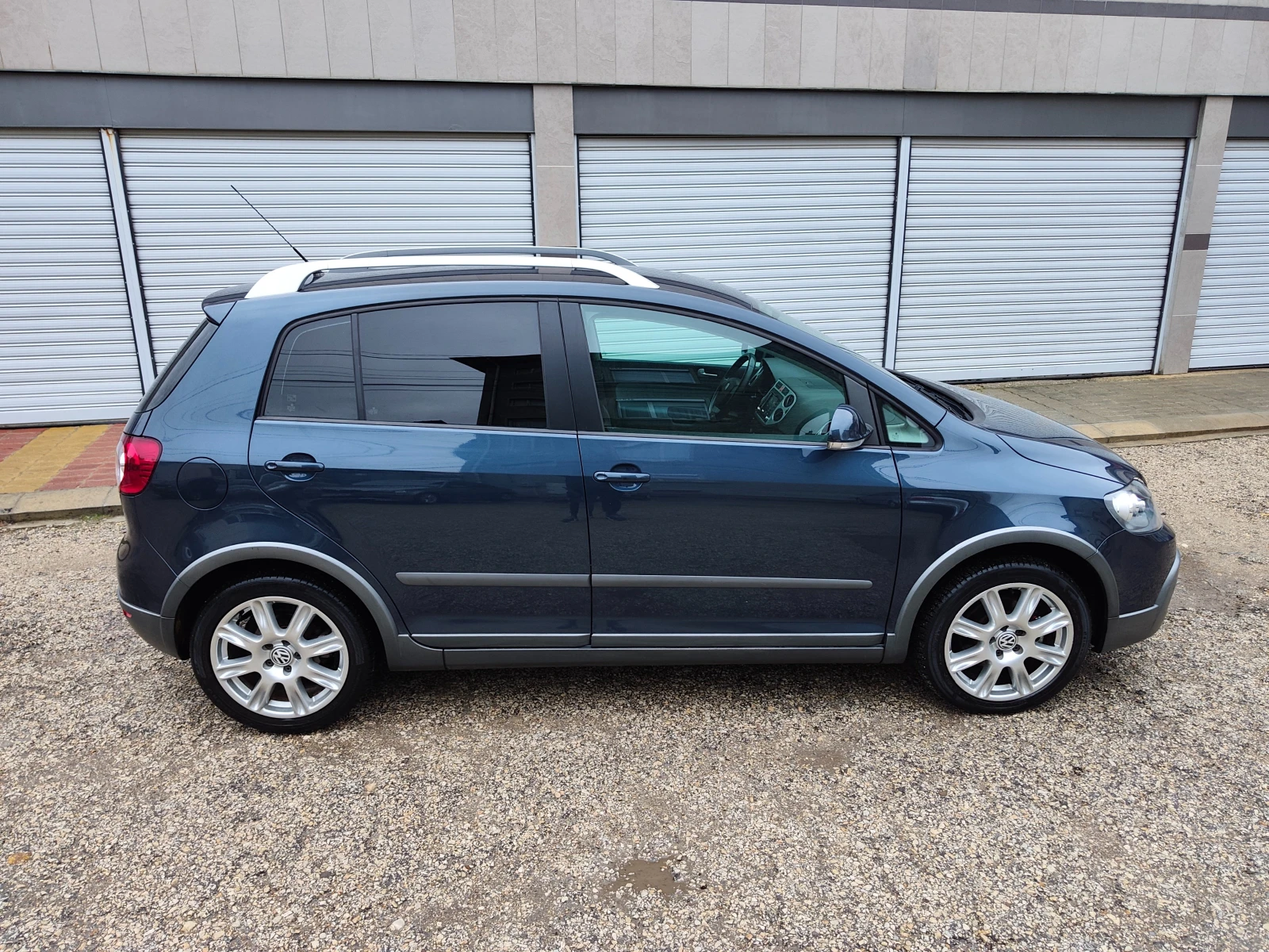 VW Golf Plus CROSS 1.9TDI 105к.с., снимка 7 - Автомобили и джипове - 56727824