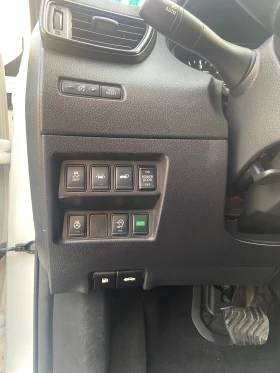 Nissan X-trail 2.0D 4X4Keyless Панорама NAVI Камери 360 Швейцария, снимка 10