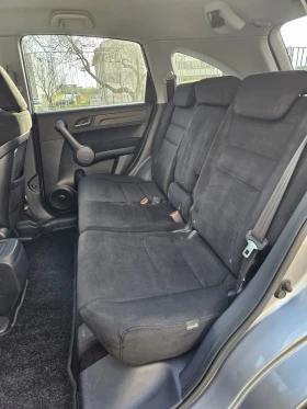Honda Cr-v 2.0i-VTEC 4x4 * Navi* * Acantara  | Mobile.bg    13