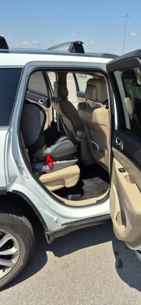 Обява за продажба на Jeep Grand cherokee Jeep Grand Cherokee Limited 4x4 3.6 ~32 500 лв. - изображение 9