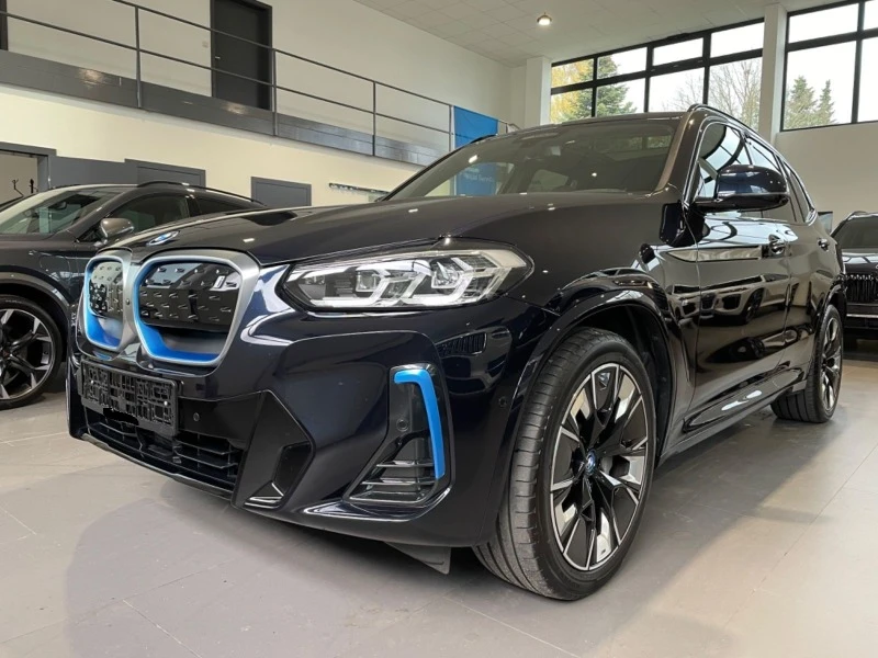 BMW iX3 Impressive*M-Sport*Pano*AHK*ACC*ГАРАНЦИЯ, снимка 1 - Автомобили и джипове - 47451511