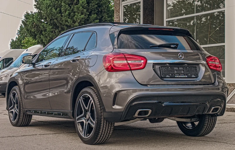 Mercedes-Benz GLA 220 4-MATIC AMG-PAKET ПАНОРАМА ГЕРМАНИЯ  FULL, снимка 5 - Автомобили и джипове - 47065608