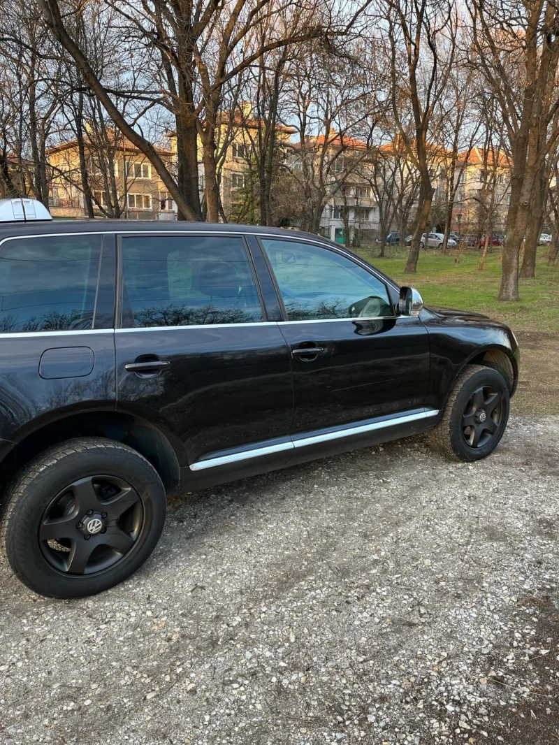 VW Touareg 2.5 TDI R5, снимка 2 - Автомобили и джипове - 48540634