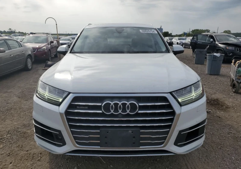 Audi Q7 PREMIUM PLUS, снимка 3 - Автомобили и джипове - 48648713