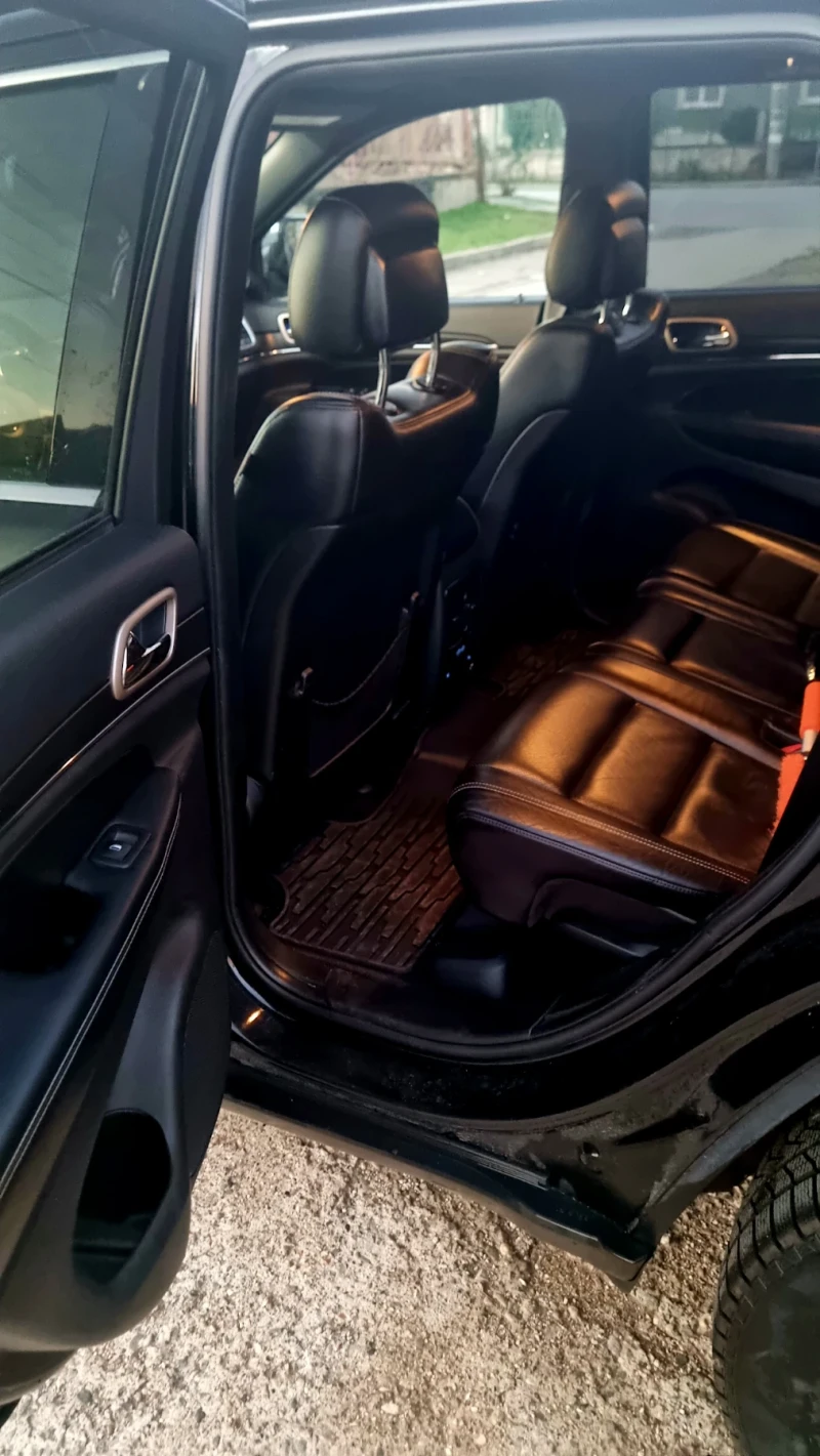 Jeep Grand cherokee 3.6 Limited, снимка 11 - Автомобили и джипове - 52741975
