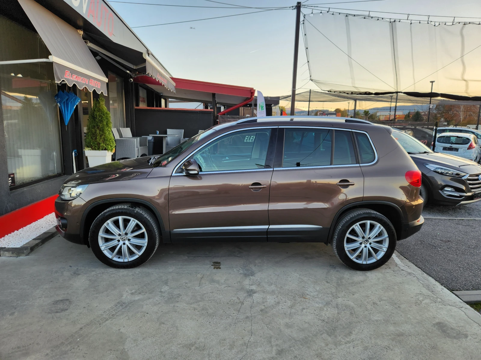 VW Tiguan 2.0 FSI-180к.с EURO 5в- 4x4 - ШВЕЙЦАРИЯ - изображение 4