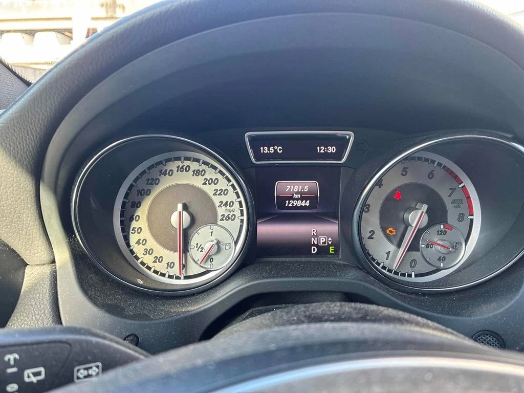 Mercedes-Benz GLA 250 * CARFAX * БЕЗ ПЪРВОНАЧАЛНА ВНОСКА - изображение 8