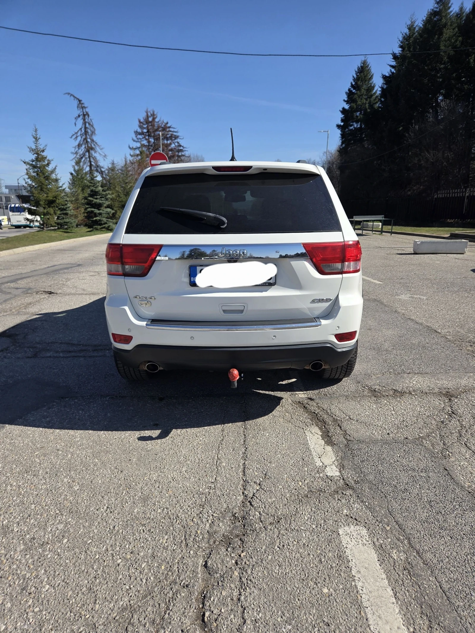 Jeep Grand cherokee, снимка 4 - Автомобили и джипове - 53826689