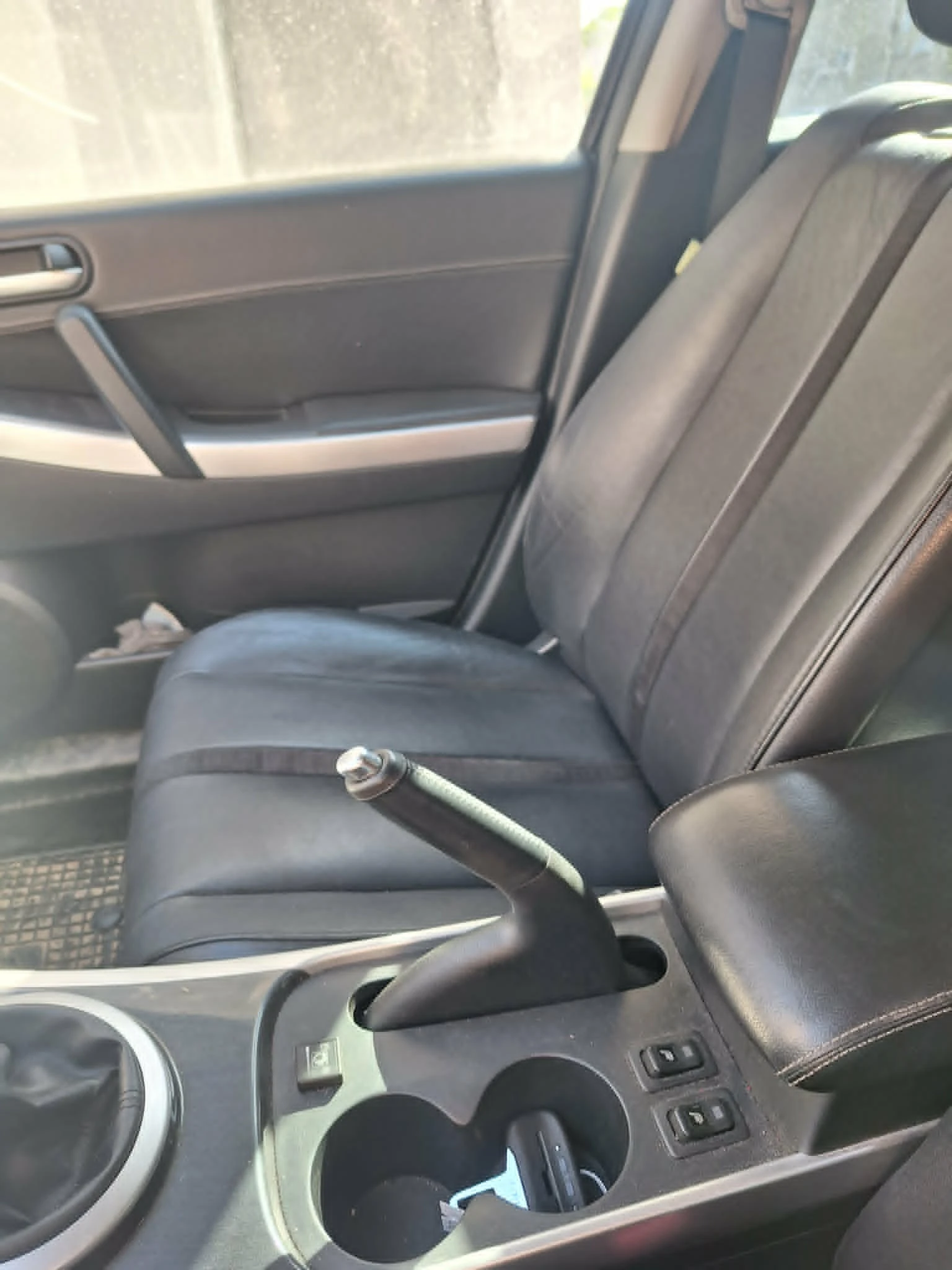 Mazda CX-7 2.3i, снимка 4 - Автомобили и джипове - 54687519