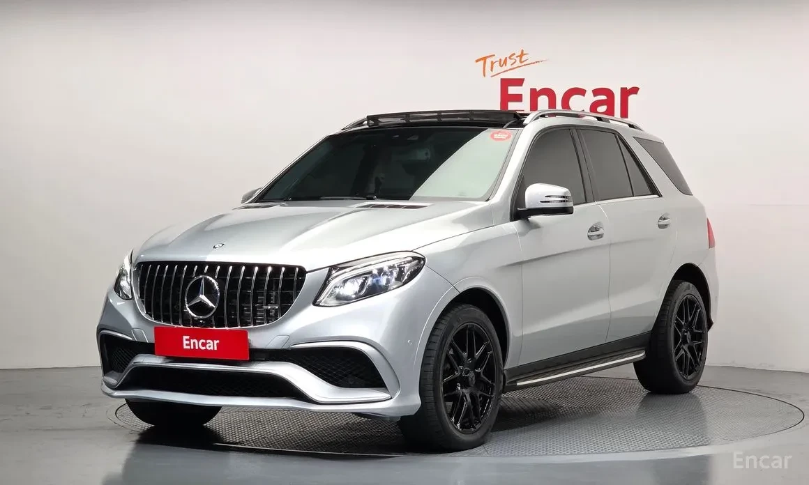 Mercedes-Benz GLE 350 4MATIC* AMG NIGHT PACKAGE* Keyless* Панорама* Tele