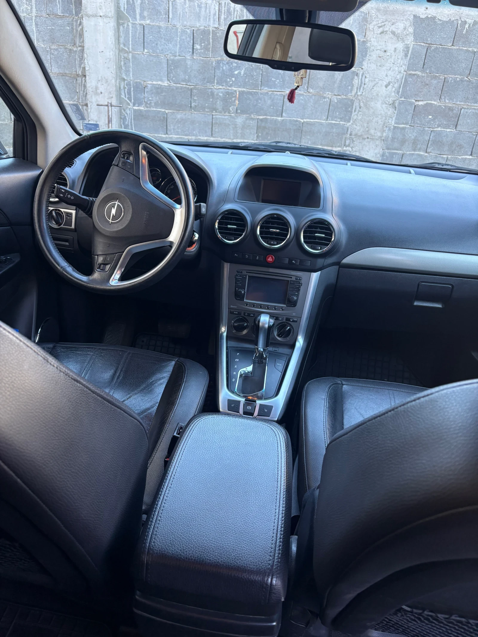 Opel Antara, снимка 4 - Автомобили и джипове - 54718403