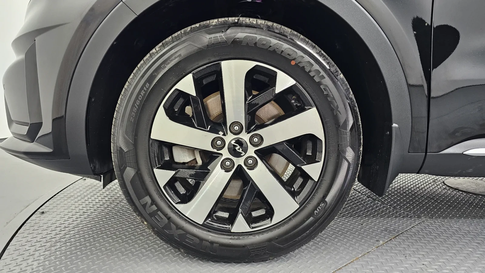 Kia Sorento 2.5 PRESTIGE! !!УНИКАТ!! !КАМЕРИ!, снимка 5 - Автомобили и джипове - 54965352