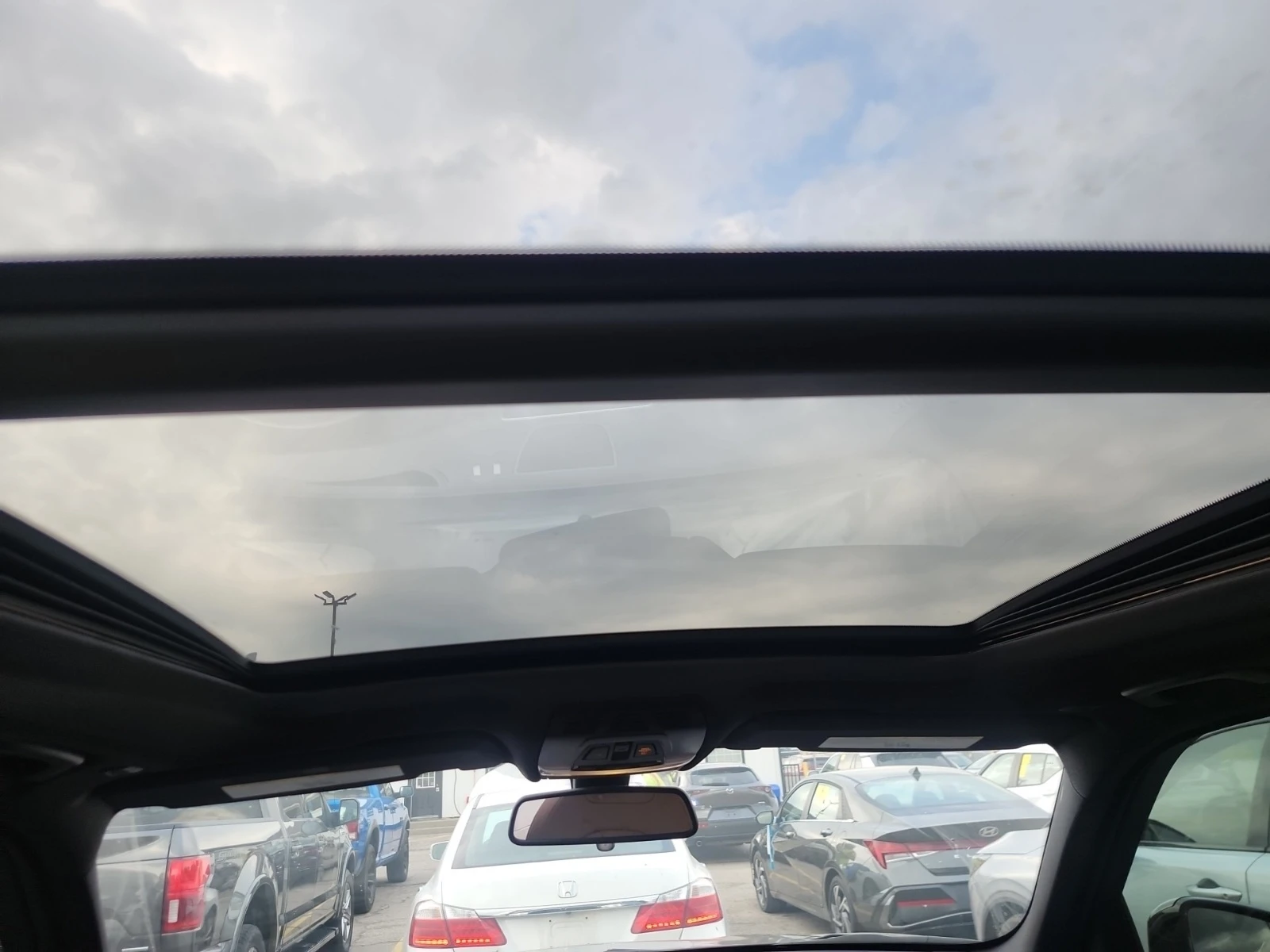 BMW X5 35i * M ПАКЕТ * HK * СЕРВИЗНА ИСТОРИЯ * , снимка 8 - Автомобили и джипове - 55223950