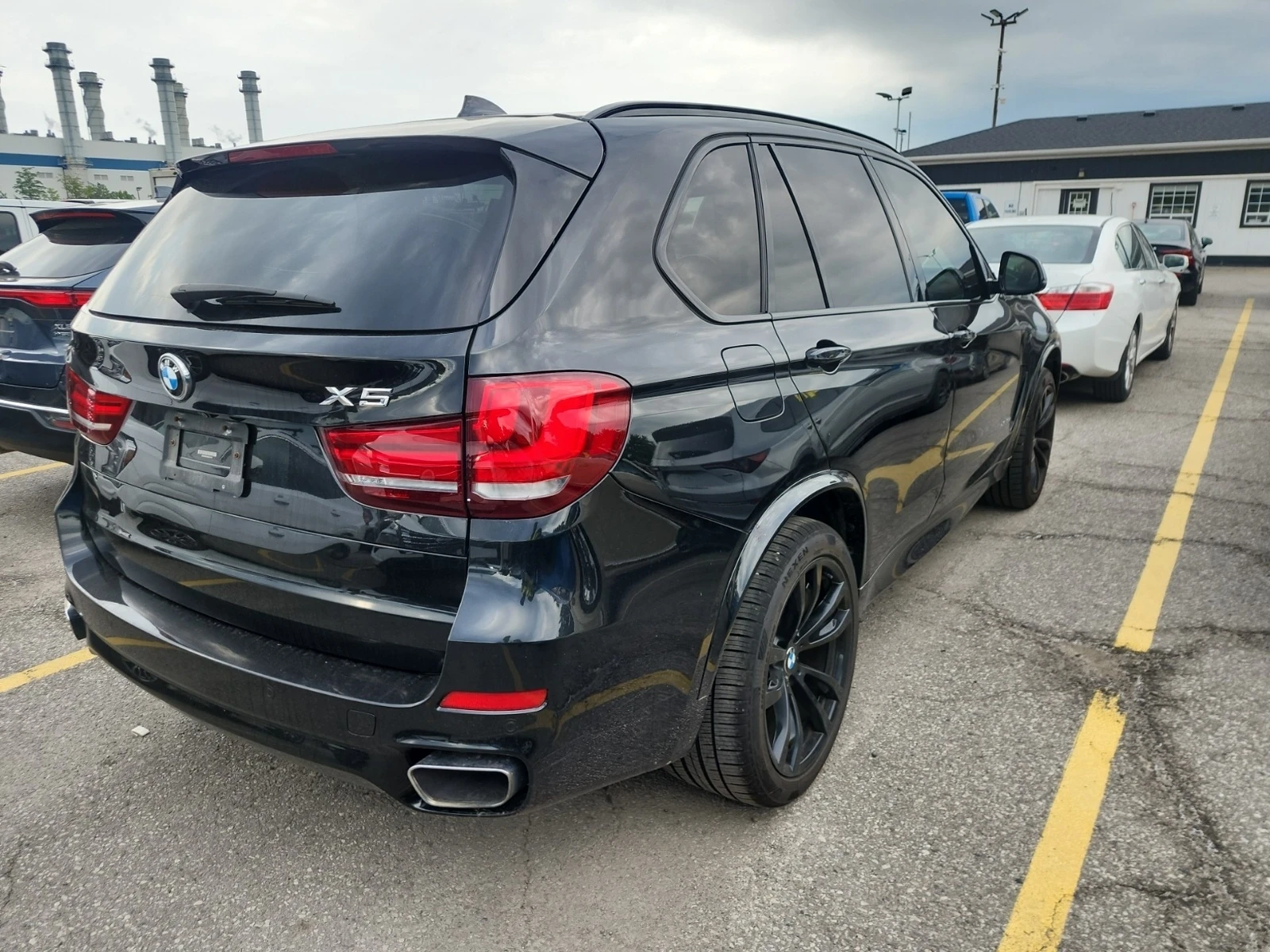BMW X5 35i * M ПАКЕТ * HK * СЕРВИЗНА ИСТОРИЯ * , снимка 3 - Автомобили и джипове - 55223950