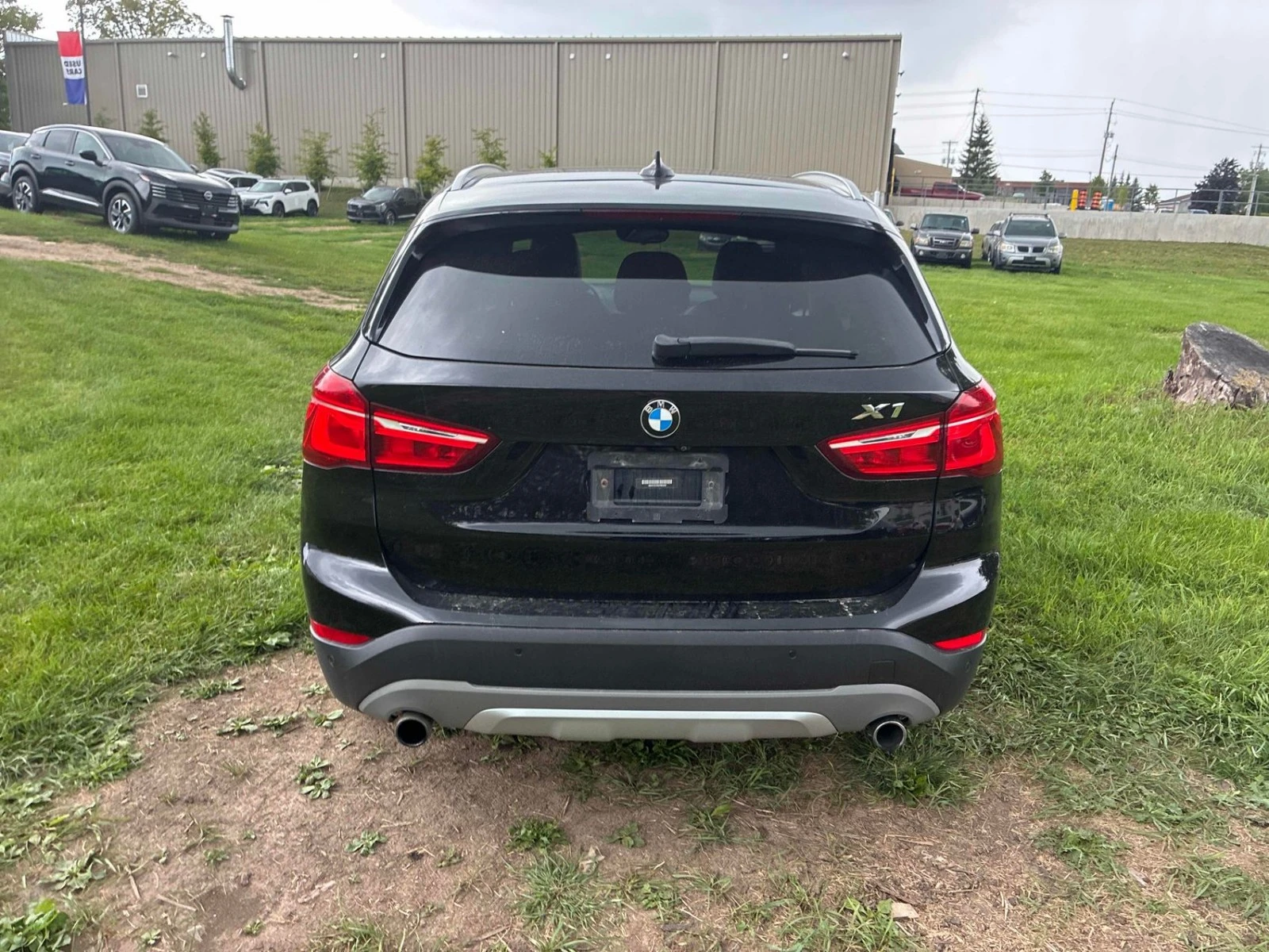 BMW X1 Няма удари  Пълна сервизна АвтоКредит ЦЕНА ДО БГ, снимка 5 - Автомобили и джипове - 55590745