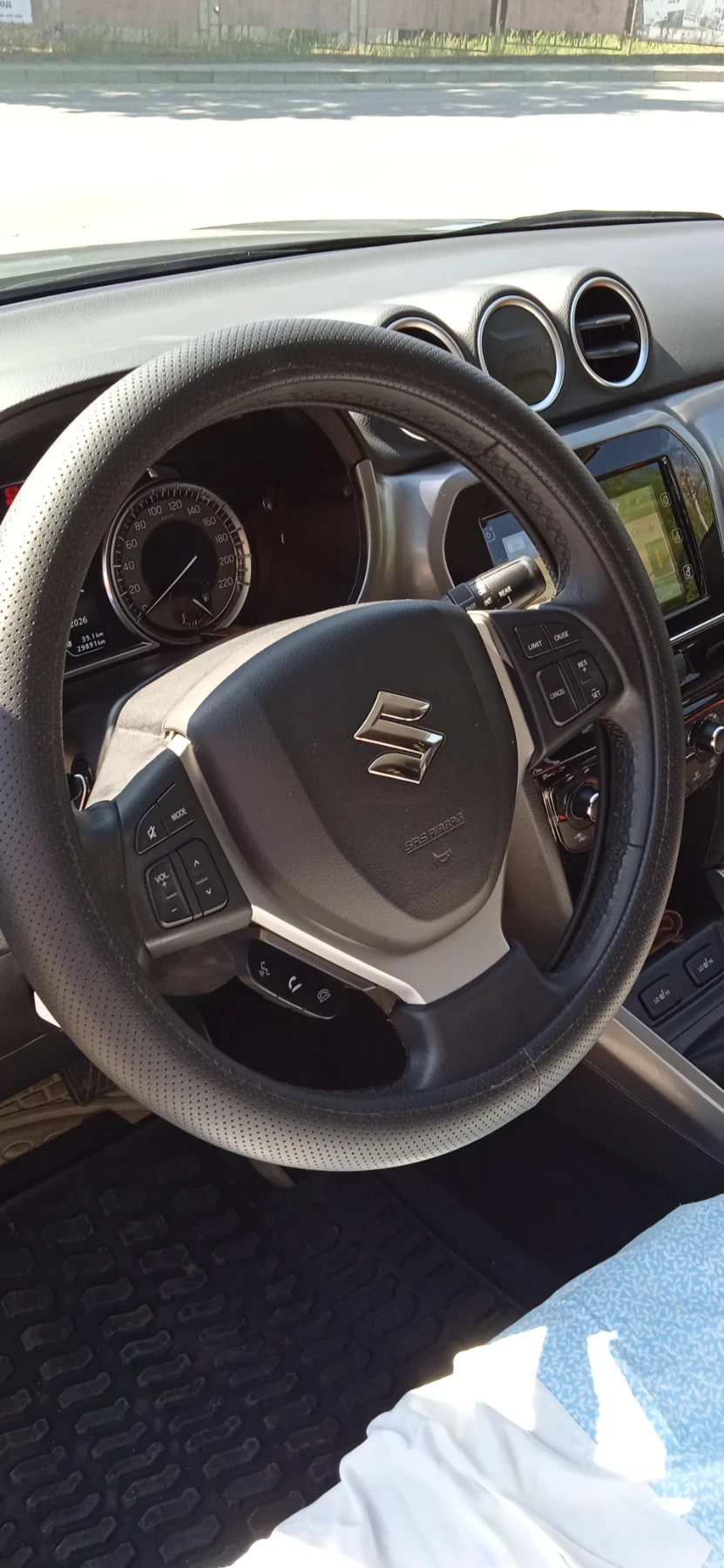 Suzuki Vitara, снимка 7 - Автомобили и джипове - 55639293