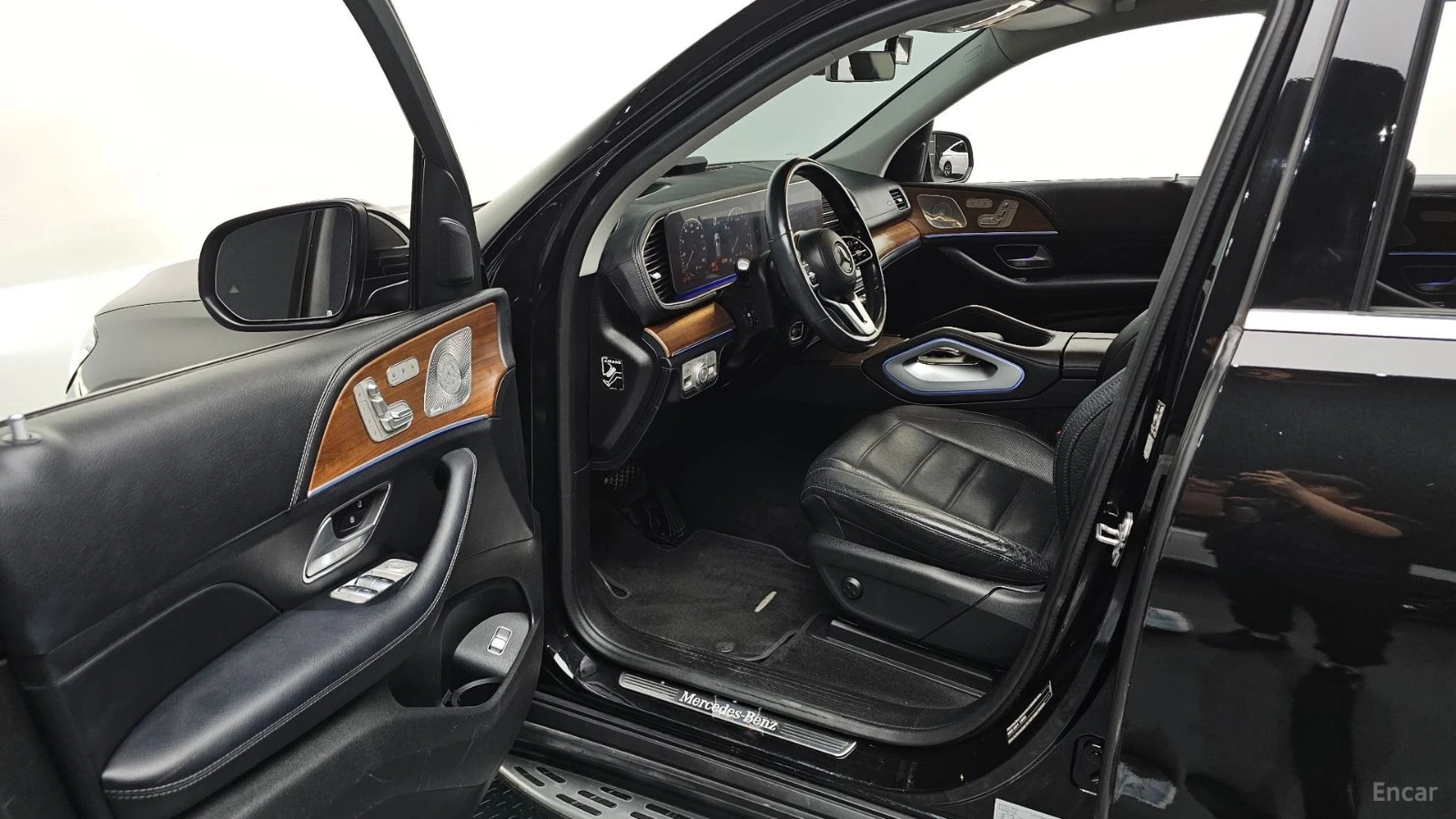 Mercedes-Benz GLE 450 4MATIC* HUD* 360* КОЖА* НАВИ* АВТОКРЕДИТ, снимка 8 - Автомобили и джипове - 55673023