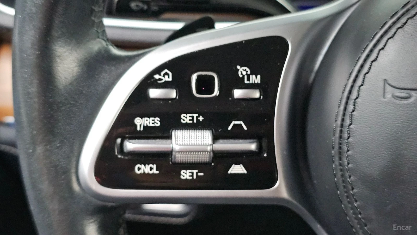 Mercedes-Benz GLE 450 4MATIC* HUD* 360* КОЖА* НАВИ* АВТОКРЕДИТ, снимка 15 - Автомобили и джипове - 55673023