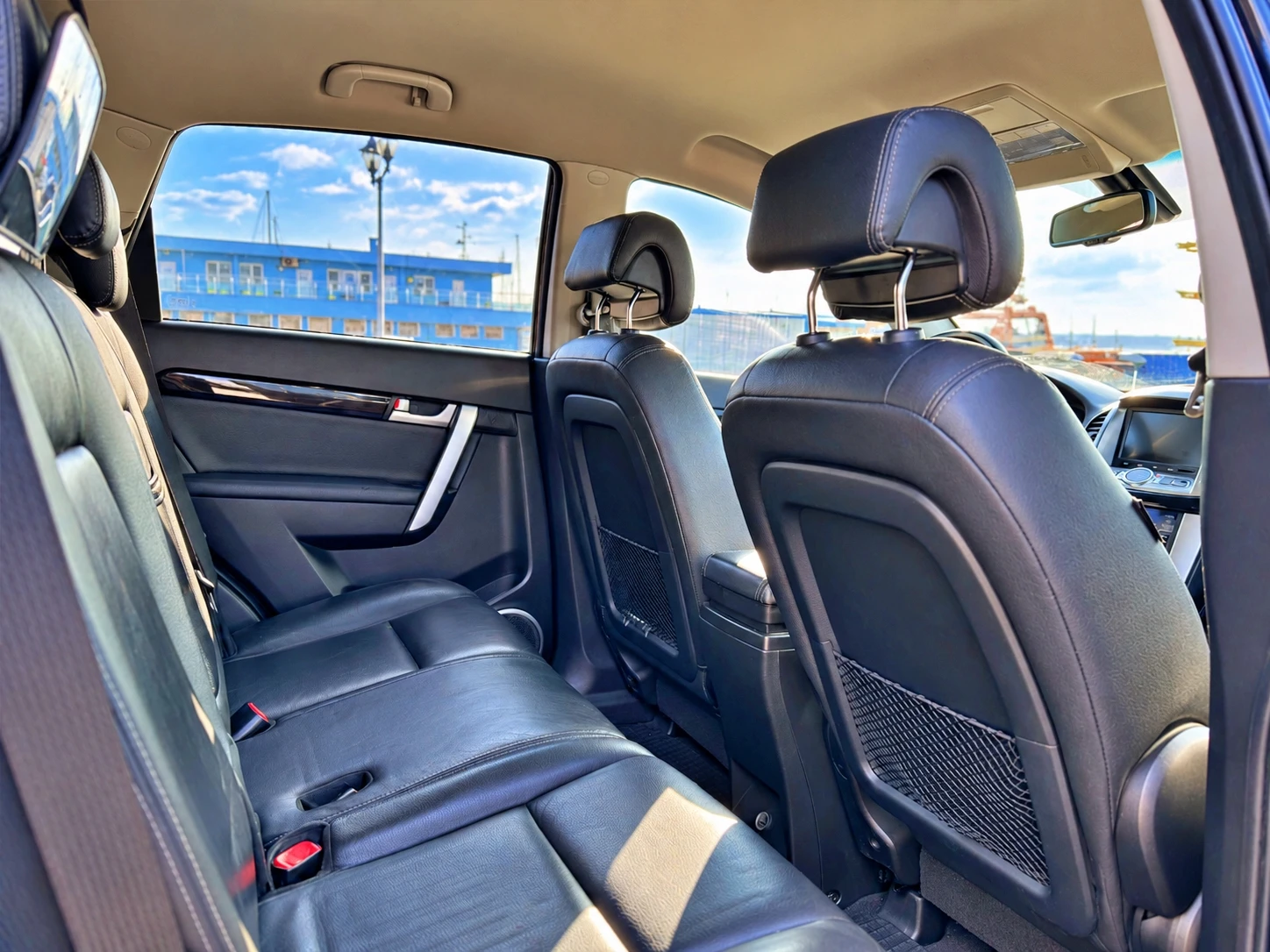 Chevrolet Captiva 2.2 184к.с, снимка 9 - Автомобили и джипове - 56012706