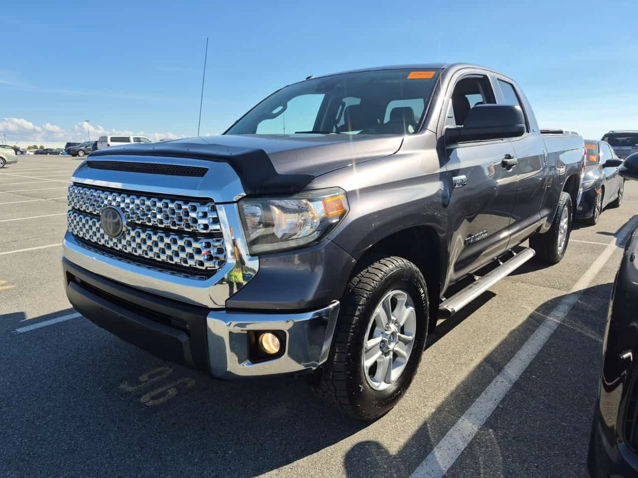 Toyota Tundra * SR5 PLUS CREW CAB STD BED * CARFAX * 